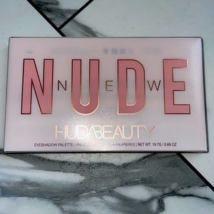 Brand New Huda Beauty Pallete.